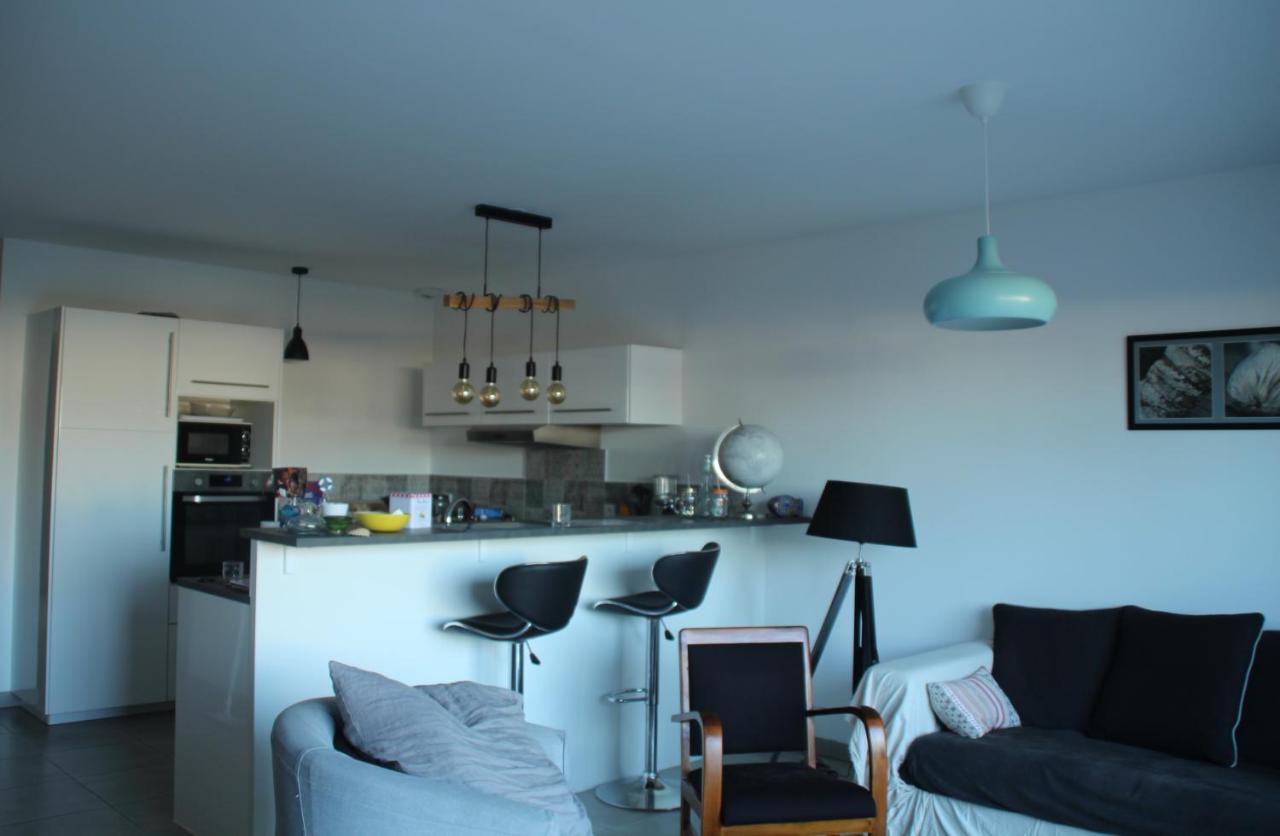 Jolie Chambre Dans Quartier Calme Eysines Bagian luar foto