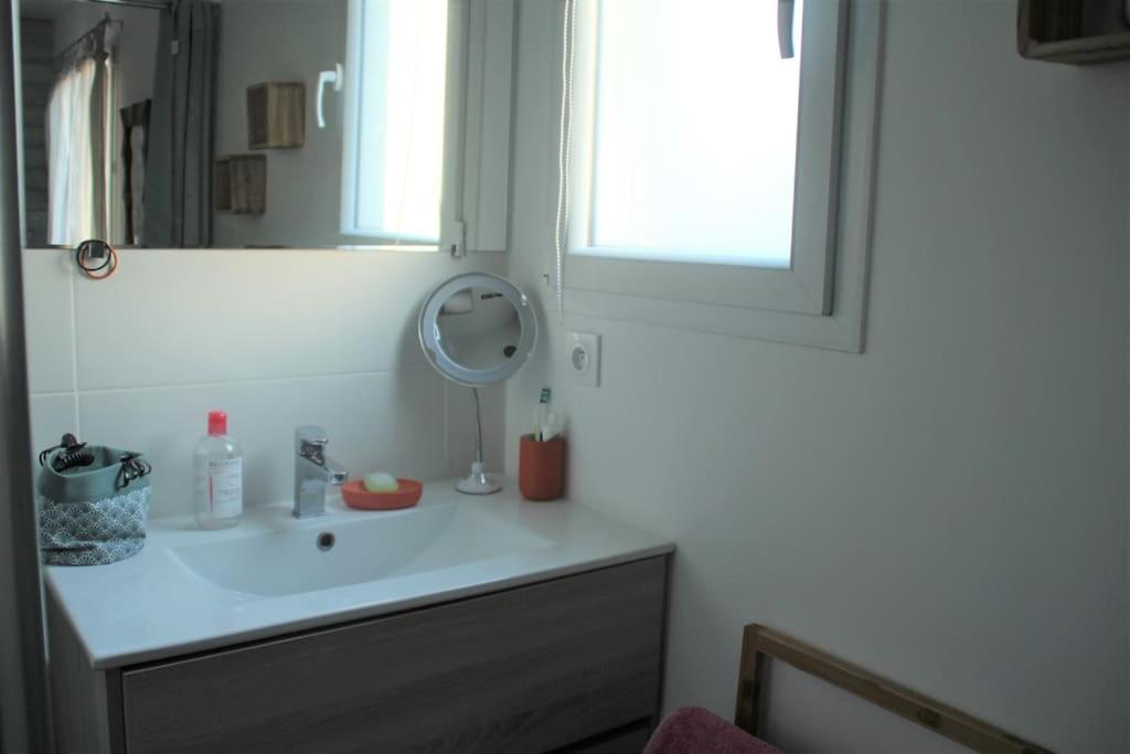 Jolie Chambre Dans Quartier Calme Eysines Bagian luar foto