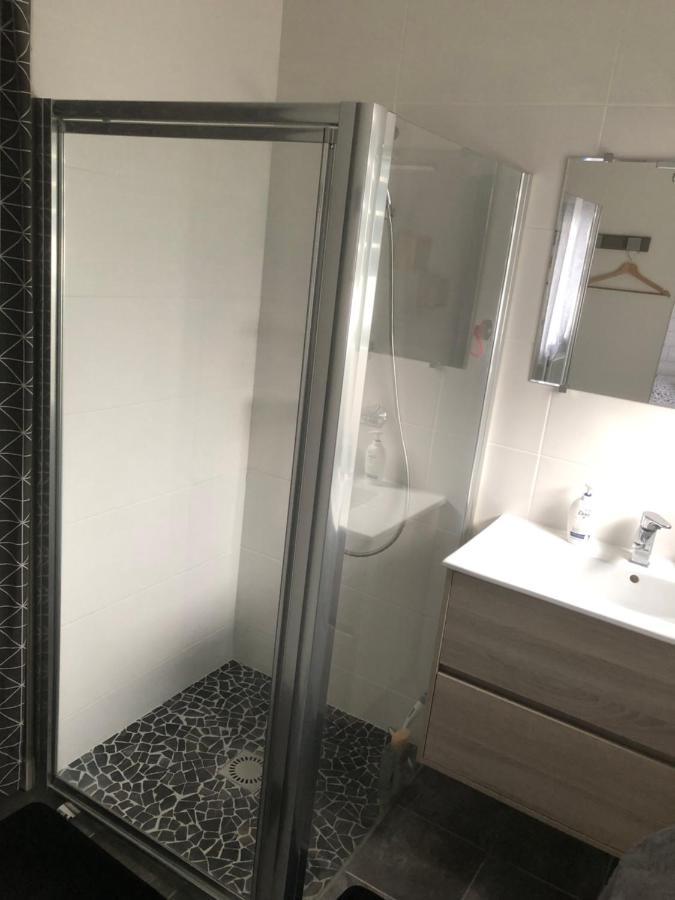 Jolie Chambre Dans Quartier Calme Eysines Bagian luar foto